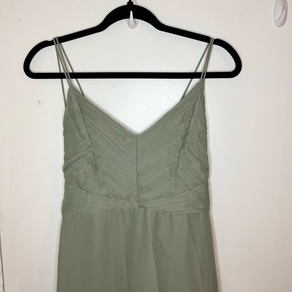 ASOS DESIGN Bridesmaid cami maxi dress with ruched bodice and tie waist - Picture 2 of 5